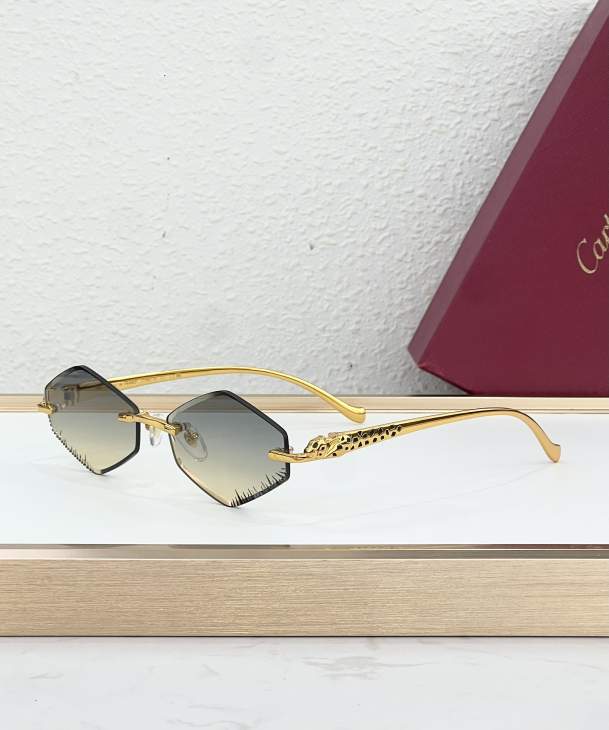 Picture of Cartier Sunglasses _SKUfw79280627fw